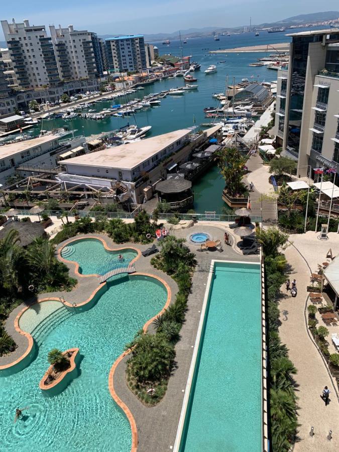 גיברלטר Ocean Village Lovely 2 Bedroom Apartment מראה חיצוני תמונה